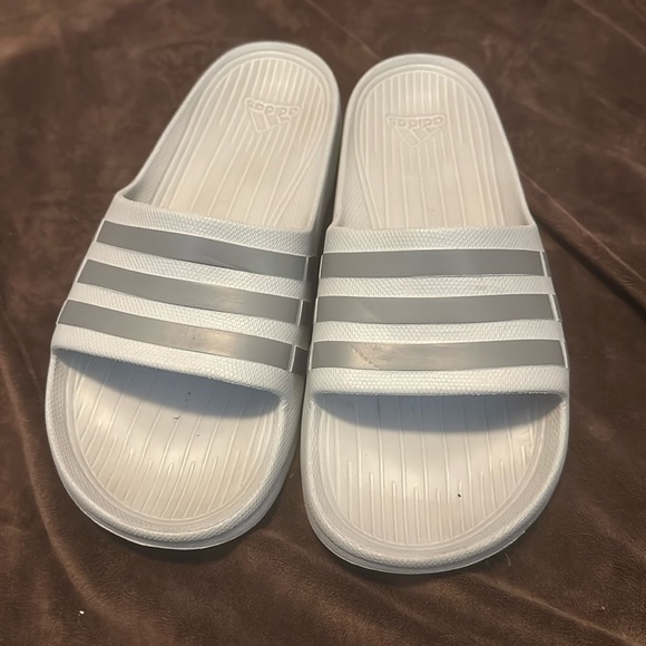 Adidas Gray Slides size 8 main image 4